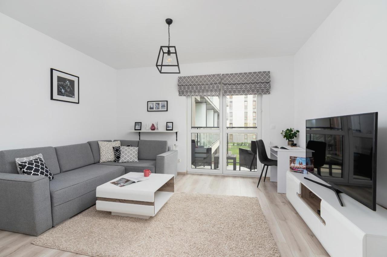 Krowodrza Apartment Premium With Balcony By Renters Prestige クラクフ エクステリア 写真